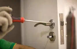 Locksmith Of North Hollywood North Hollywood, CA 818-746-9062 - 5-Locks-Repair